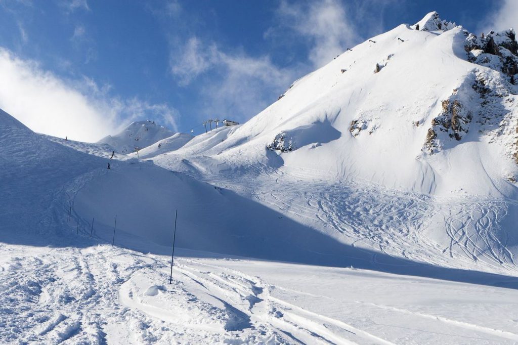 piste-de-ski-impressionnante_5454162