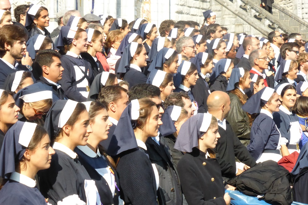 Lourdes oct17 09